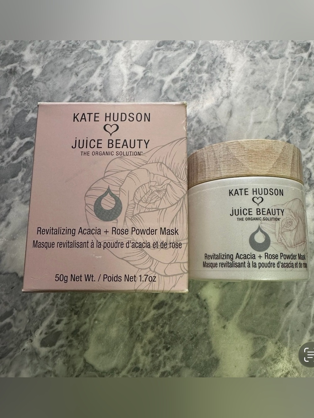 Juice Beauty x Kate Hudson Revitalizing Acacia Rose Powder Mask